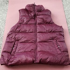 Old Navy Puffer Vest Berry